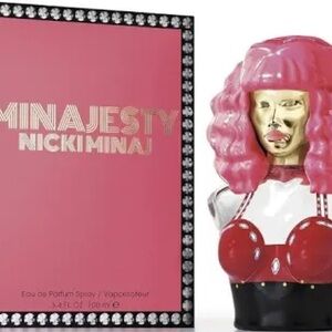 Nicki Minaj Minajesty Pink